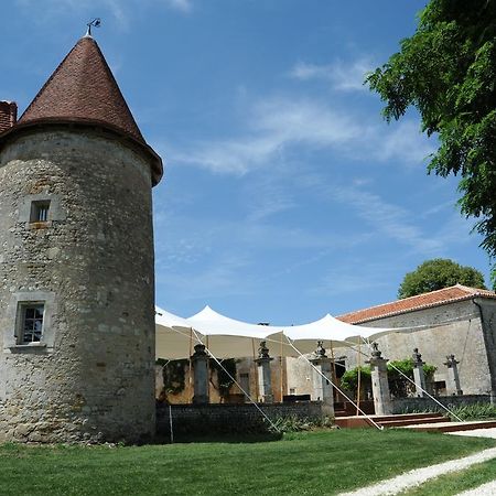 Chateau De Lerse Bed & Breakfast Perignac  Exterior photo