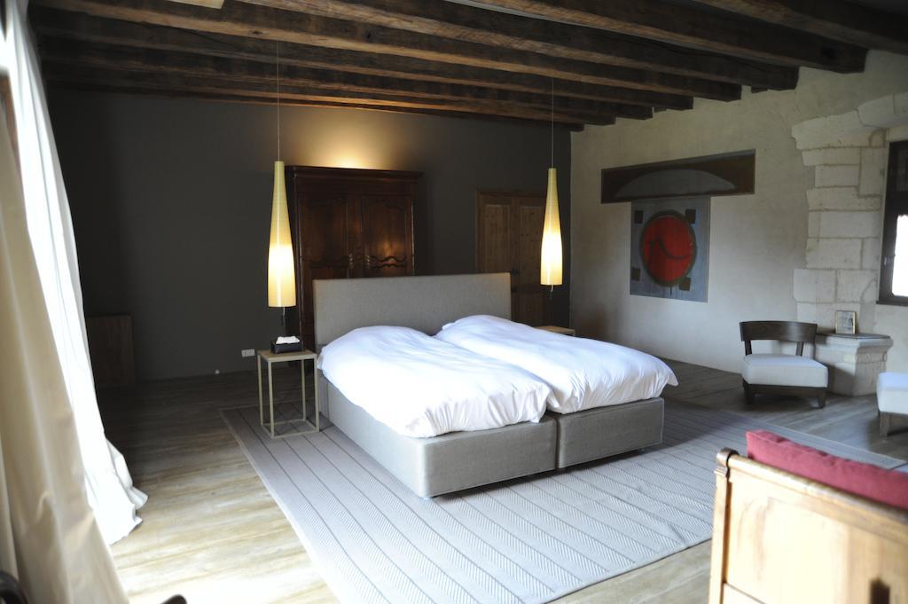 Chateau De Lerse Bed & Breakfast Perignac  Room photo