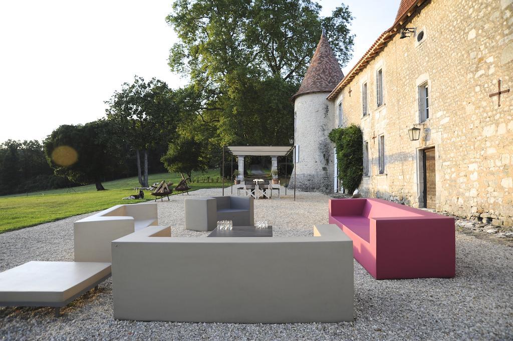 Chateau De Lerse Bed & Breakfast Perignac  Exterior photo
