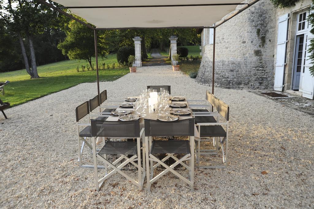 Chateau De Lerse Bed & Breakfast Perignac  Exterior photo