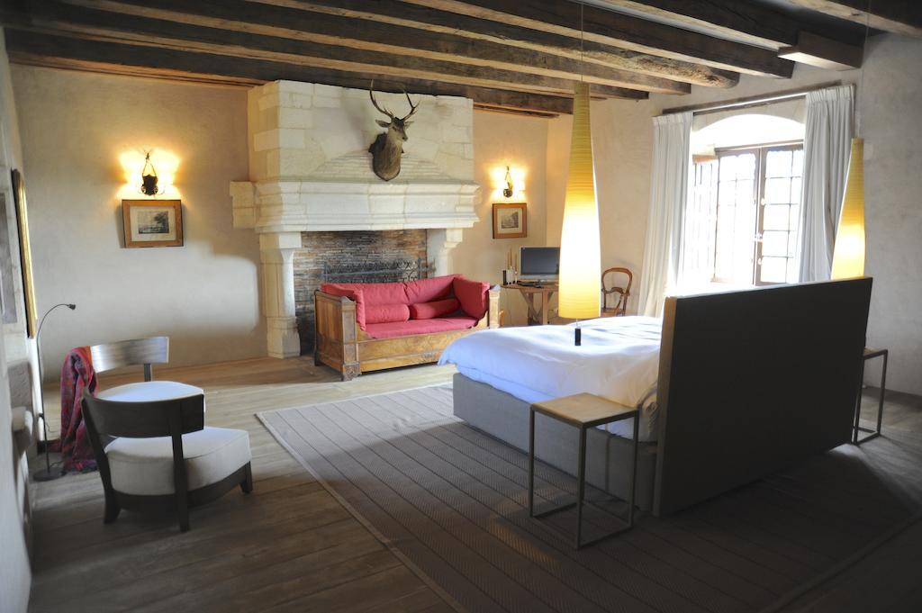Chateau De Lerse Bed & Breakfast Perignac  Room photo