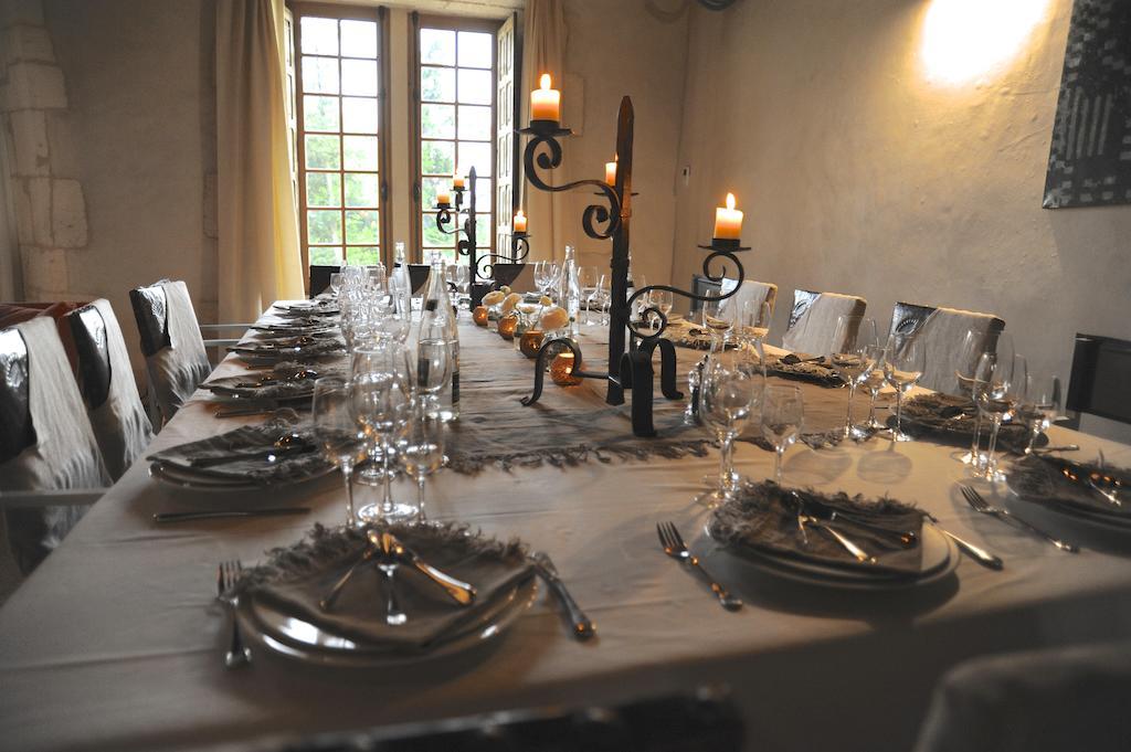 Chateau De Lerse Bed & Breakfast Perignac  Exterior photo